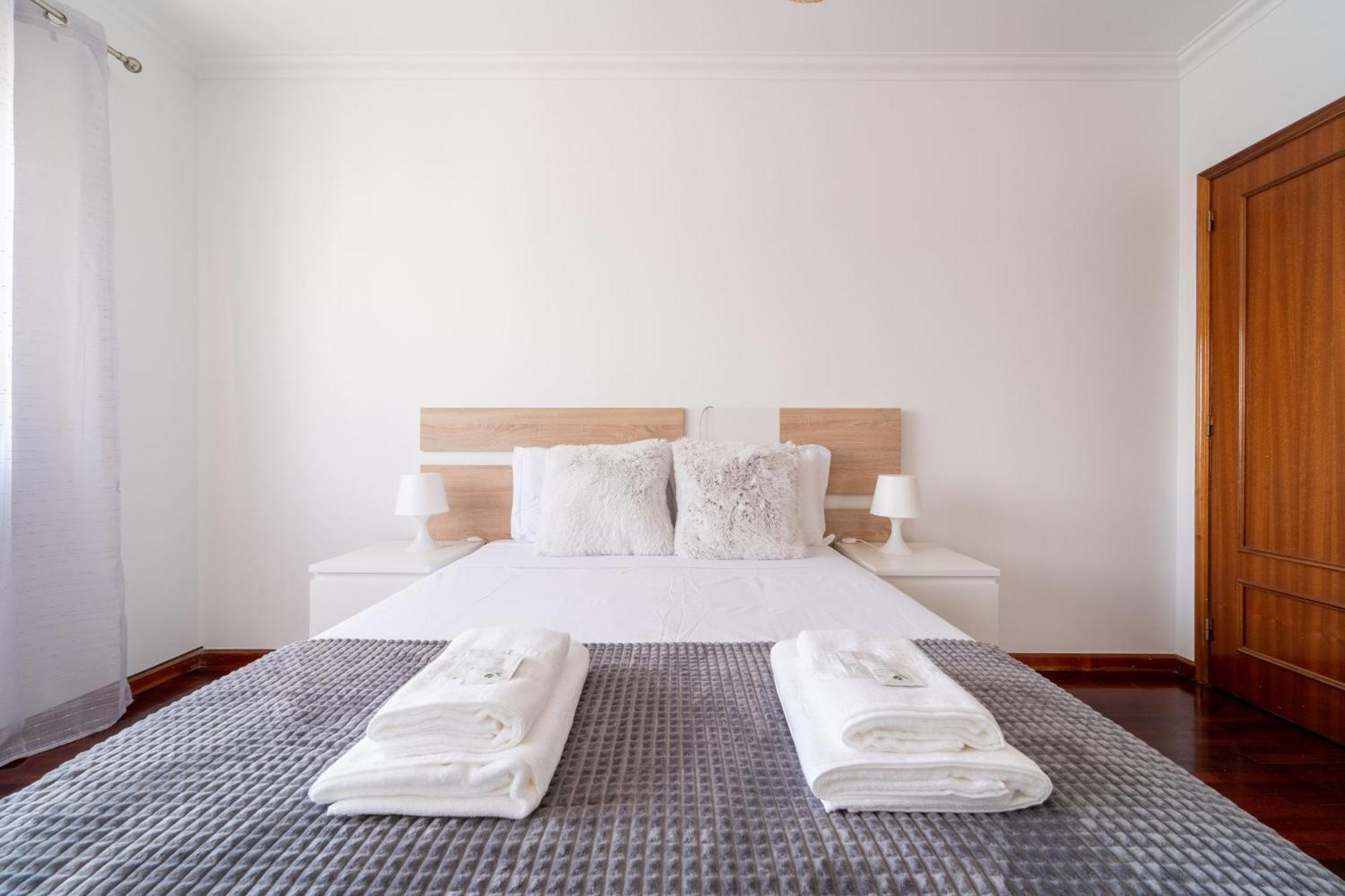 Beach Flat By House And People Viana do Castelo Exterior photo
