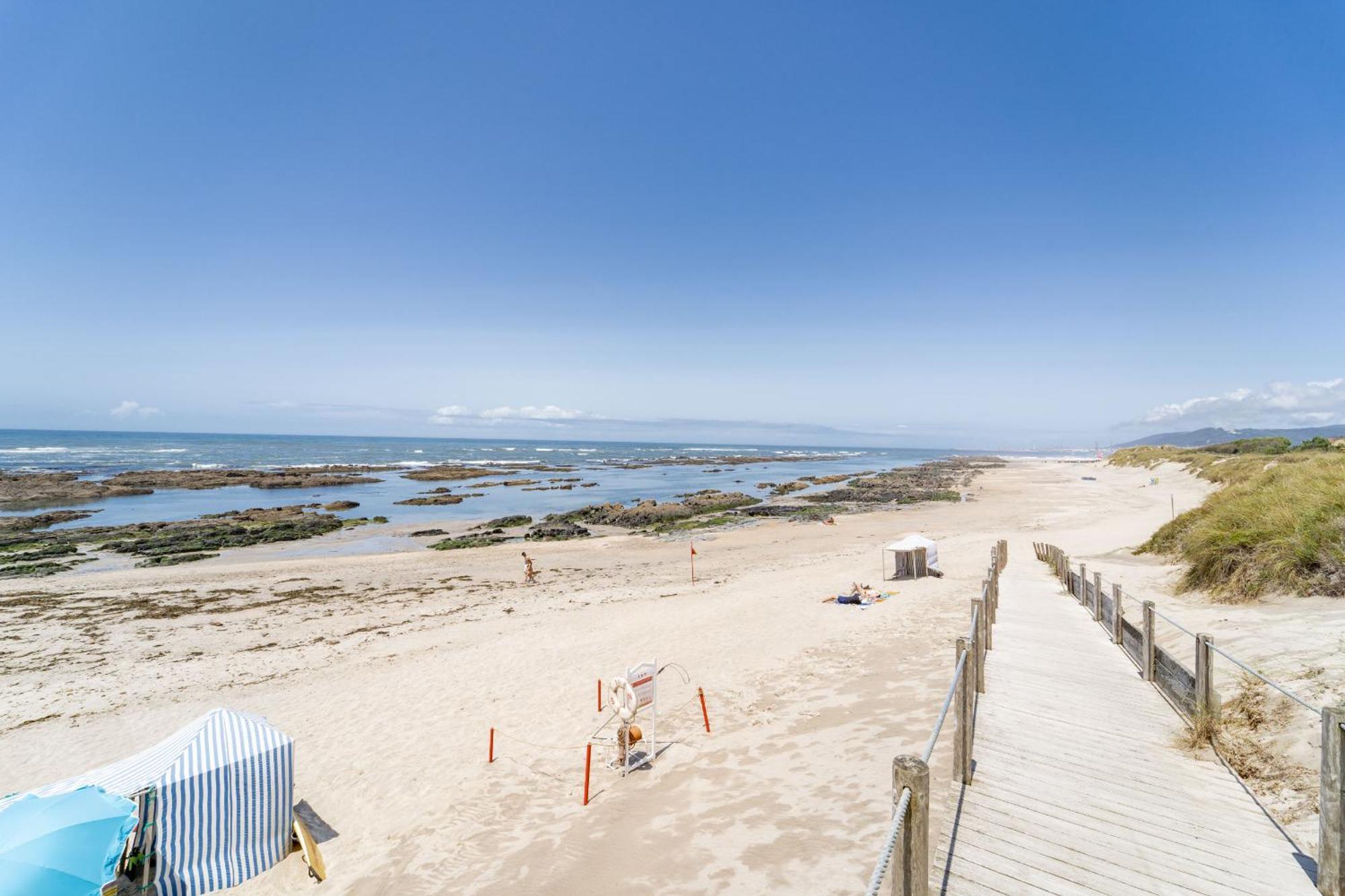Beach Flat By House And People Viana do Castelo Exterior photo
